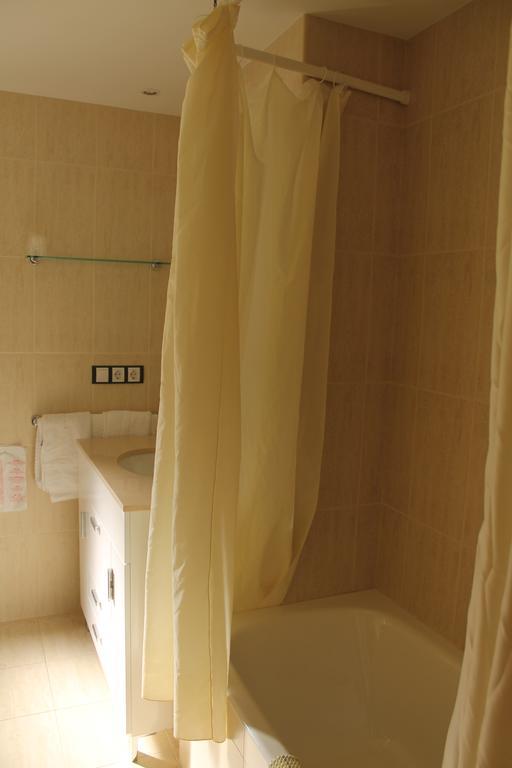 Apartaments Vilaro اليورتس الغرفة الصورة